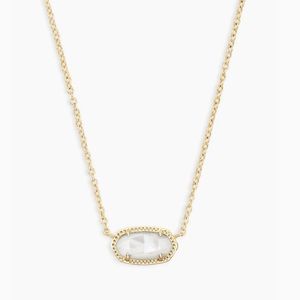 NWOT Kendra Scott Elisa Gold Pendant Necklace in Ivory Pearl